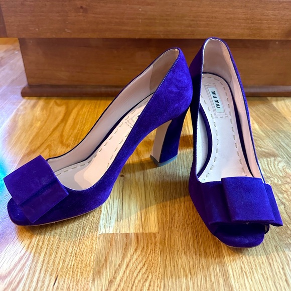 Miu Miu purple suede peep-toe heels - Picture 1 of 5